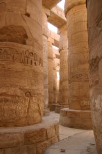Tempel Säulen von Karnak
