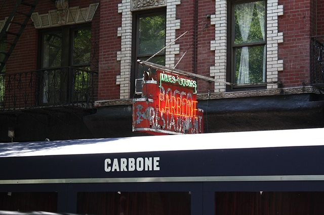 USA Ostküste Rundreise: Carbone Restaurant Zeichen