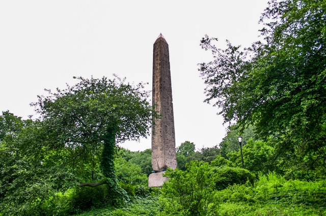 USA Ostküste Rundreise: Der altägyptische Obelisk im Central Park, New York City